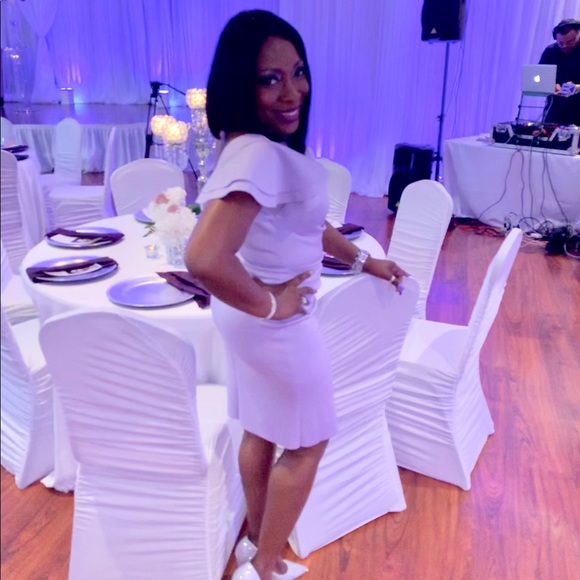 Meet your Posher, Felicia - Picture 1 of 1